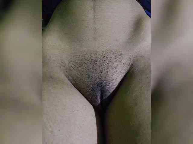 AadhyaLove webcam