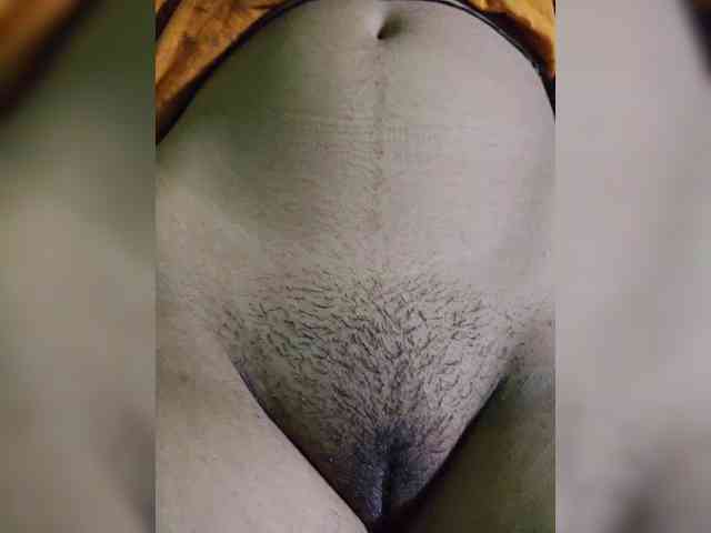 AadhyaLove webcam