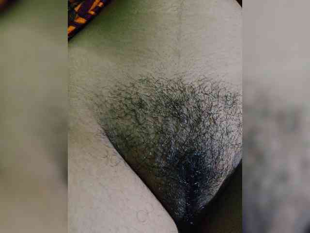 AadhyaLove webcam