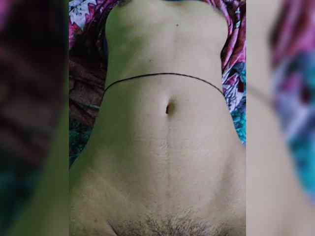 AadhyaLove webcam
