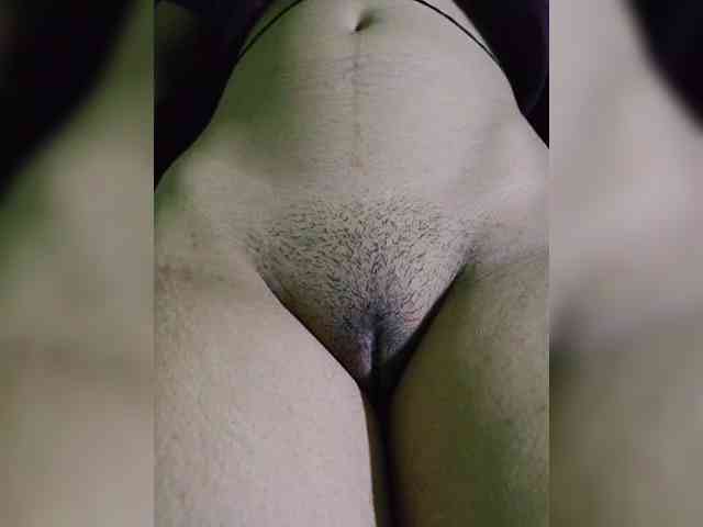 AadhyaLove webcam