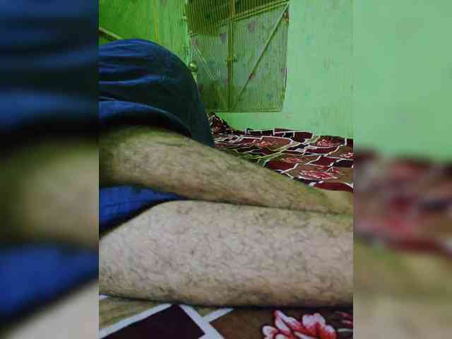 AadhyaLove webcam