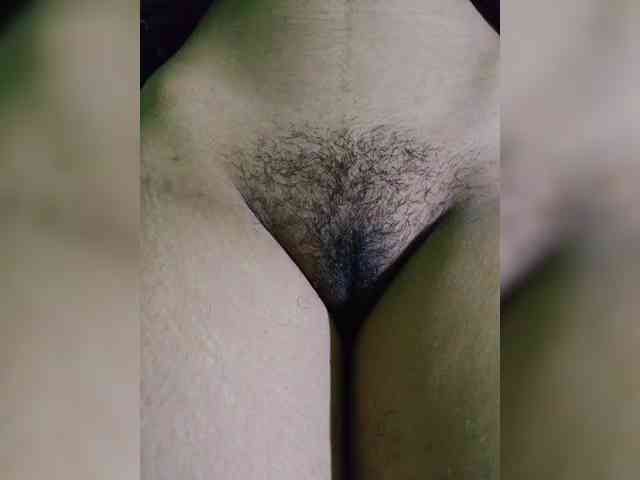 YourAadhya Live Webcam on BongaCams