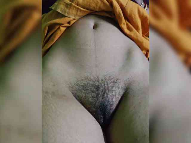 AadhyaLove webcam