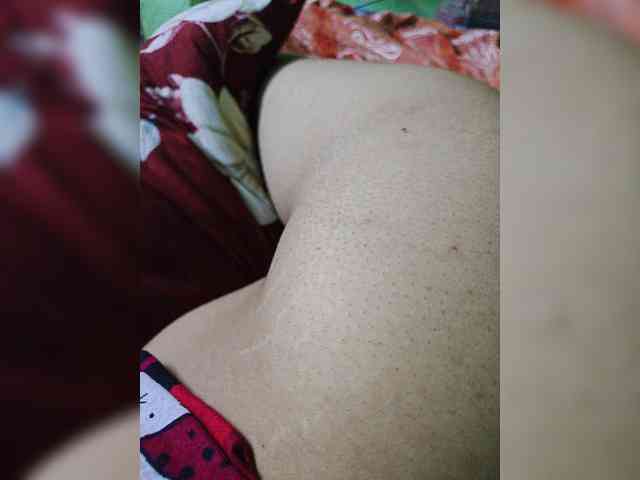 Aadhyababy webcam