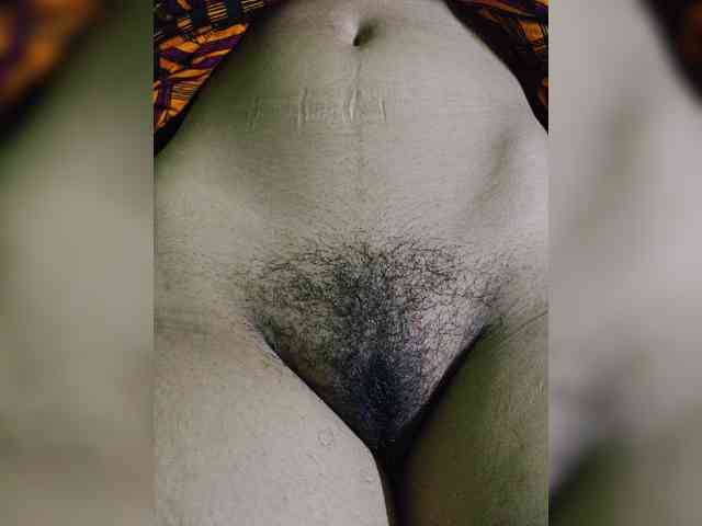AadhyaLove webcam