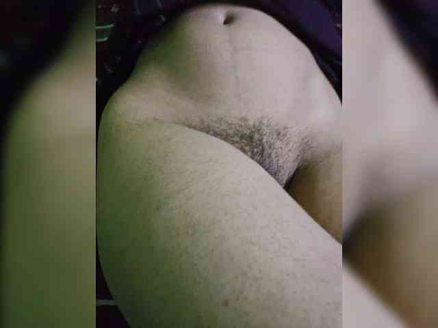 AadhyaLove webcam
