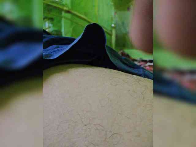 AadhyaLove webcam