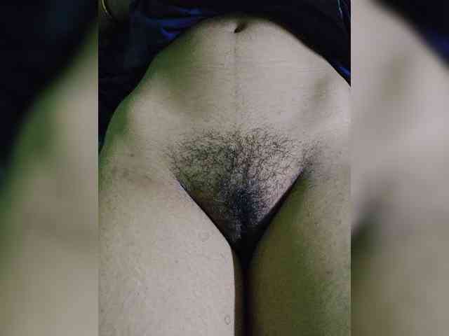 YourAadhya Live Webcam on BongaCams