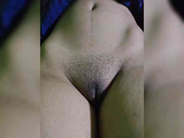 AadhyaLove webcam