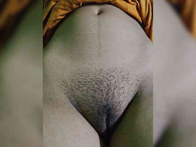 AadhyaLove webcam