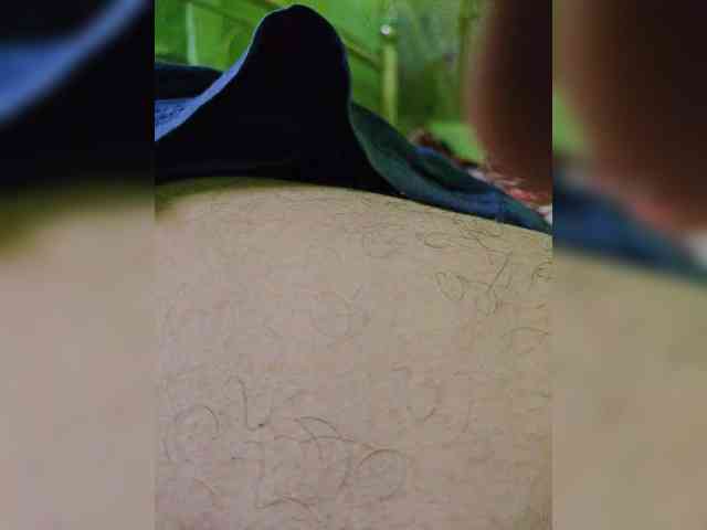 AadhyaLove webcam