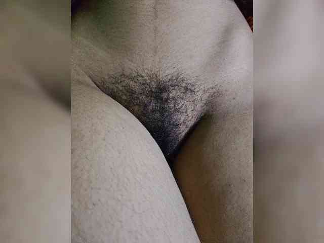 Aadhyababy webcam