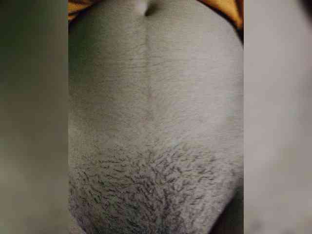 AadhyaLove webcam