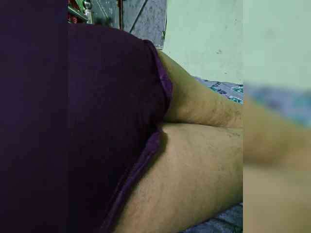 AadhyaLove webcam