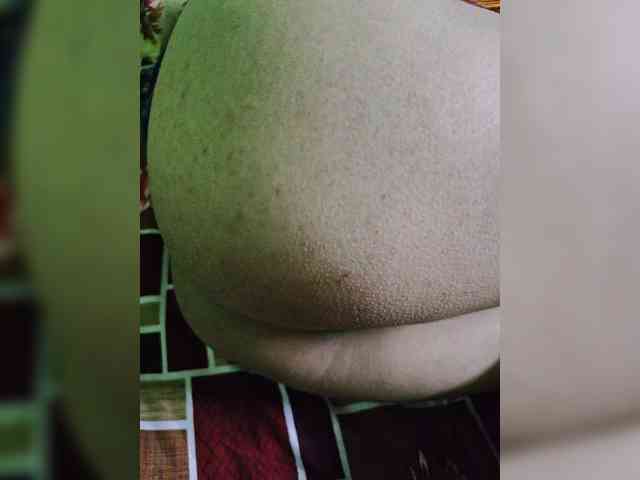 AadhyaLove webcam
