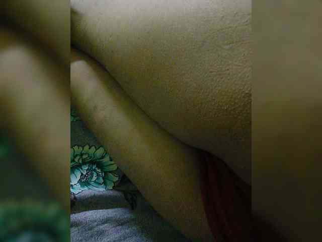 AadhyaLove webcam