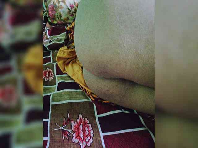 Aadhyababy webcam