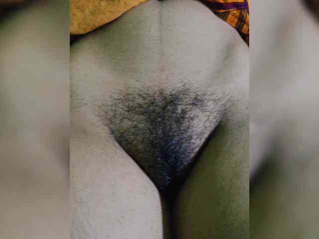 Aadhyababy webcam