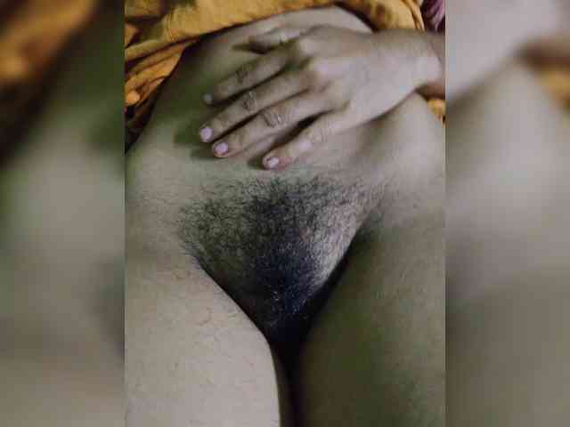 Aadhyababy webcam