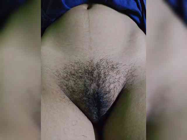AadhyaLove webcam