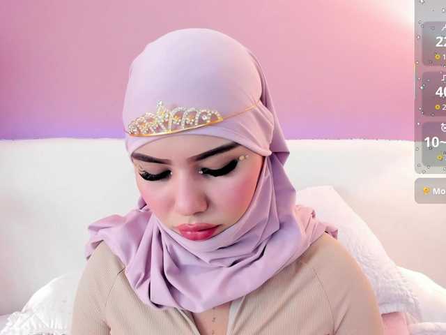 Saandy live cam on BongaCams
