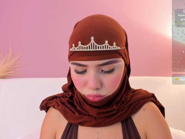 Saandy live cam on BongaCams
