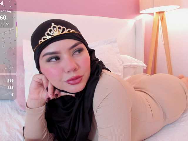 Saandy live cam on BongaCams