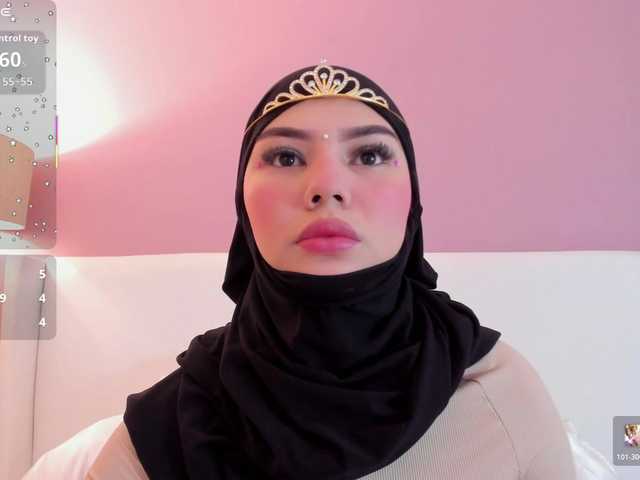 Saandy live cam on BongaCams