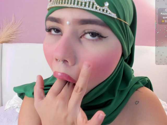Saandy live webcam show