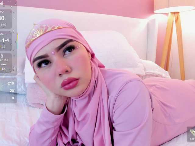 Saandy live cam on BongaCams