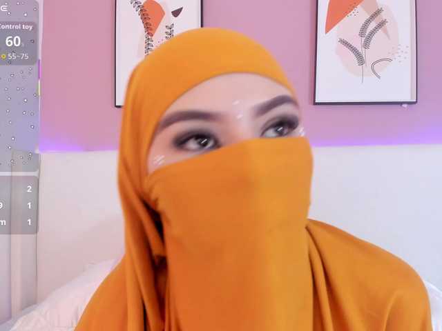 Saandy's BongaCams show and profile