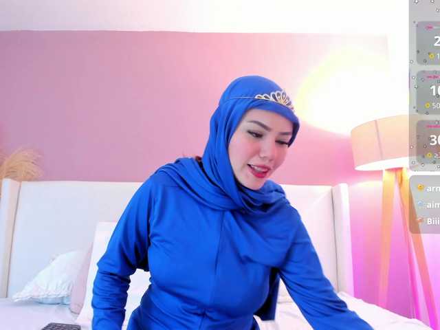 Saandy live cam on BongaCams