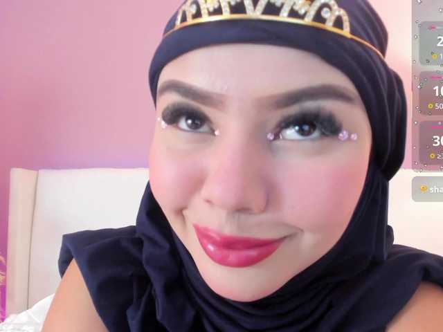 Saandy live cam on BongaCams