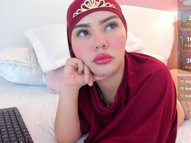 Saandy live cam on BongaCams
