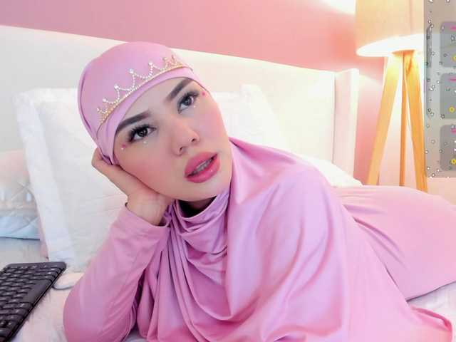 Saandy live cam on BongaCams