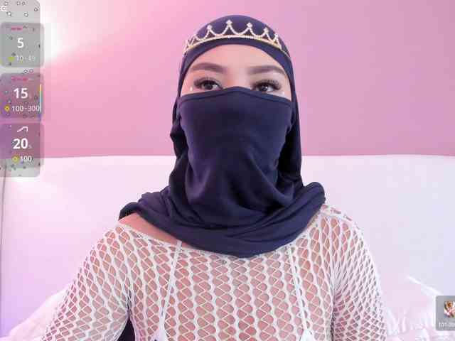 هذا النموذج مباشر الآن. Saandy