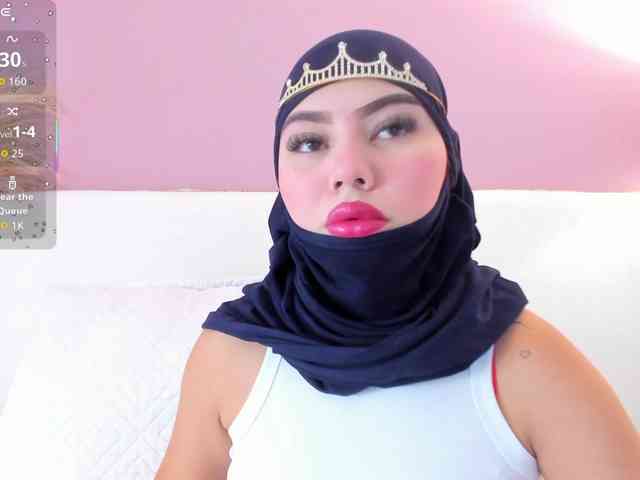 Saandy Live Webcam on BongaCams