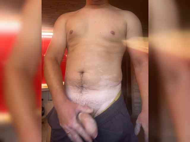 Maksim694 Sex Cam Show