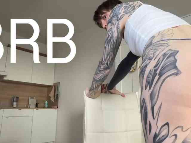 YoRHa2B Sex Cam Show