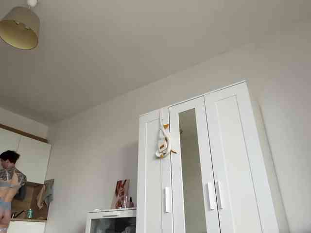 YoRHa2B Live Webcam on BongaCams