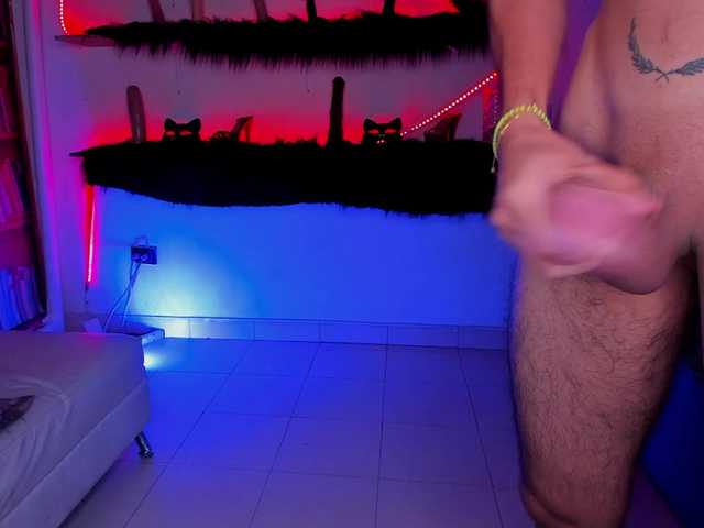 Highcouple11 live cam on BongaCams