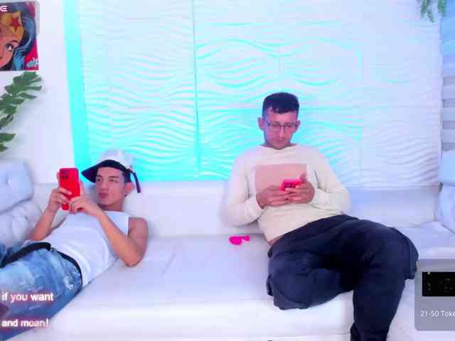 Highcouple11 webcam