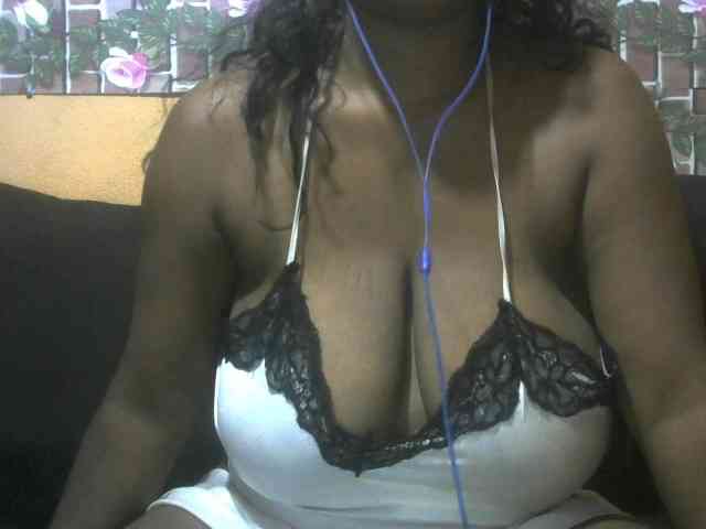 Chocolat96 webcam