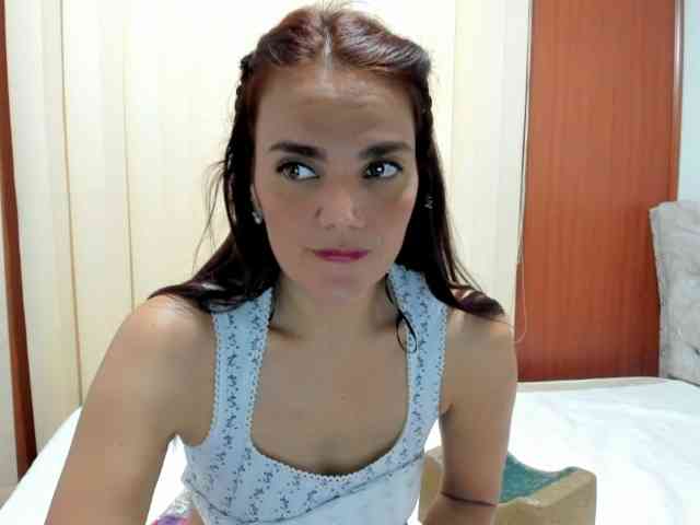 Valymoon-69 webcam