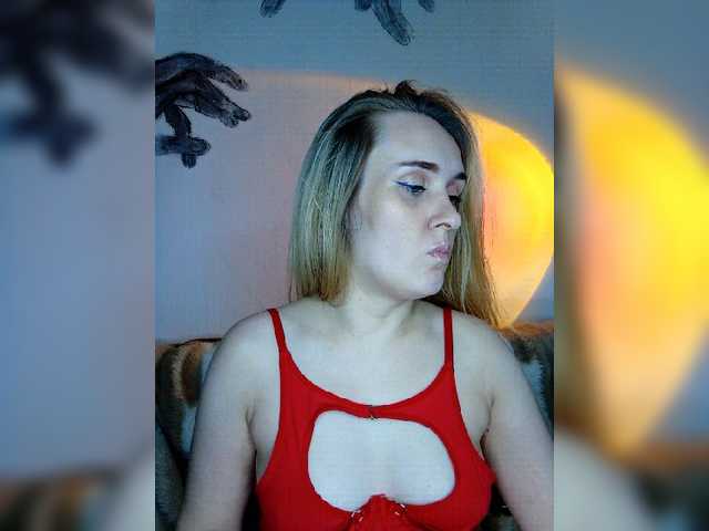 ninimimi5555 live cam on BongaCams