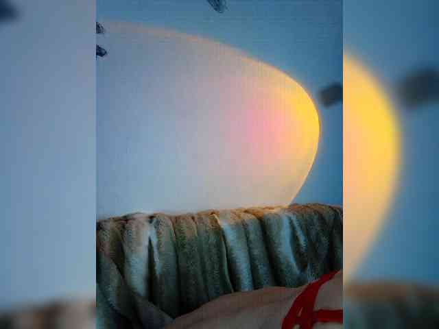 KiraBerht webcam