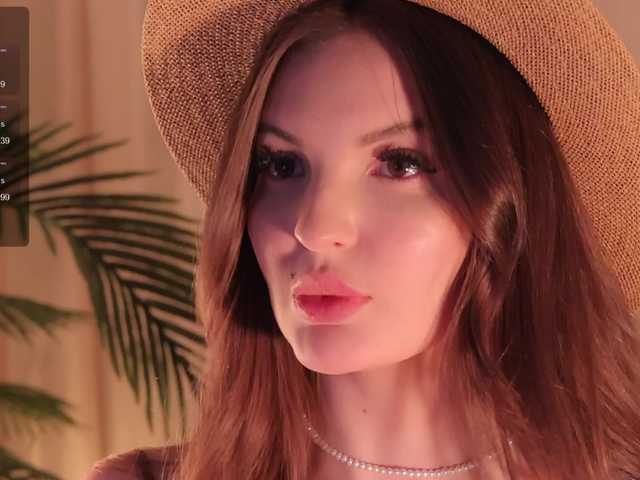Bannanaa live cam on BongaCams