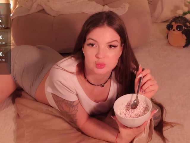 Bannanaa live cam on BongaCams