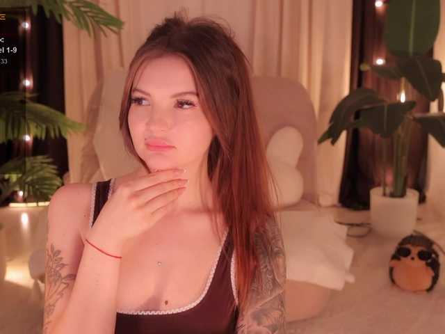 Bannanaa live cam on BongaCams